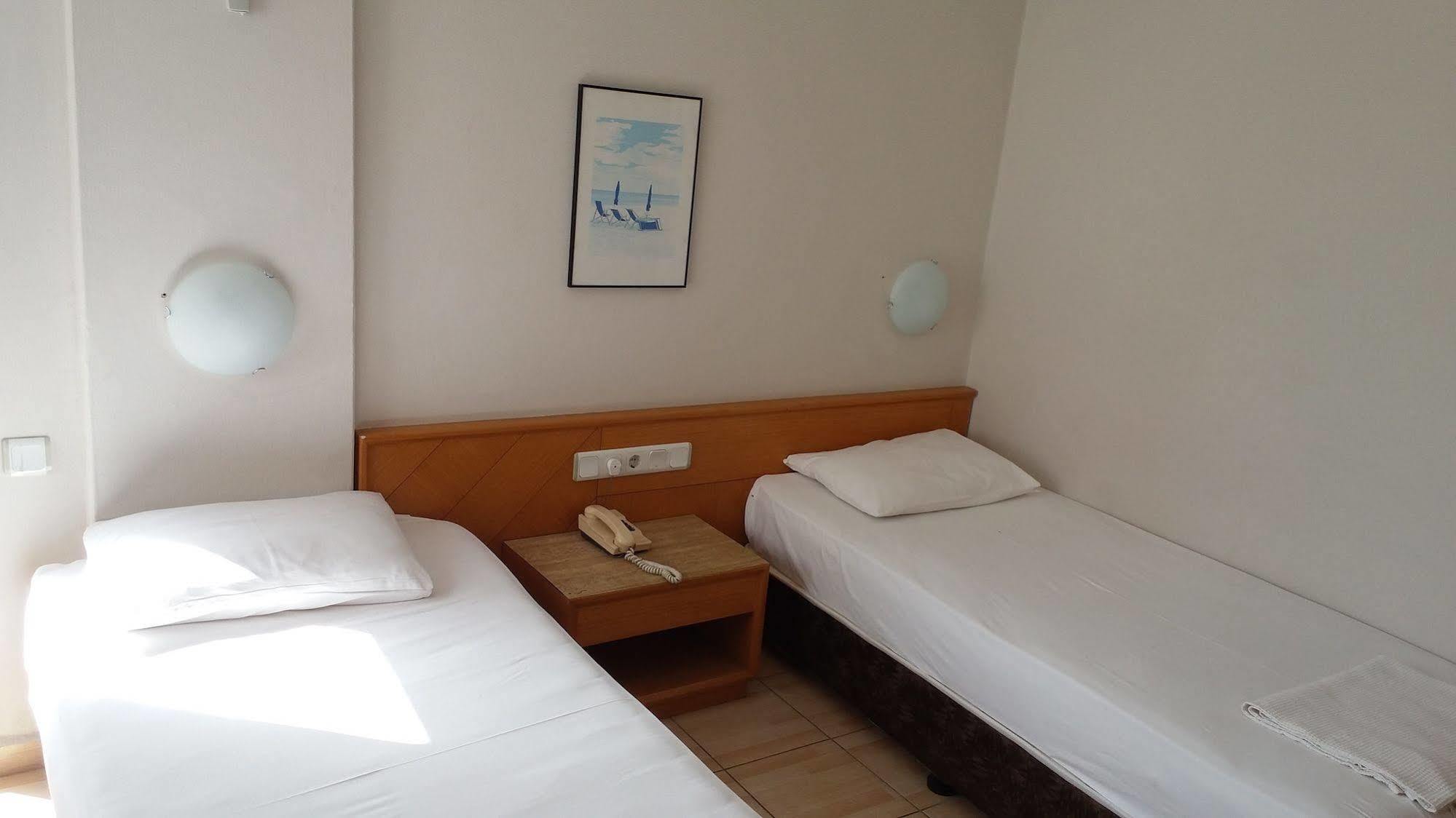 Isinda Hotel Анталия Екстериор снимка