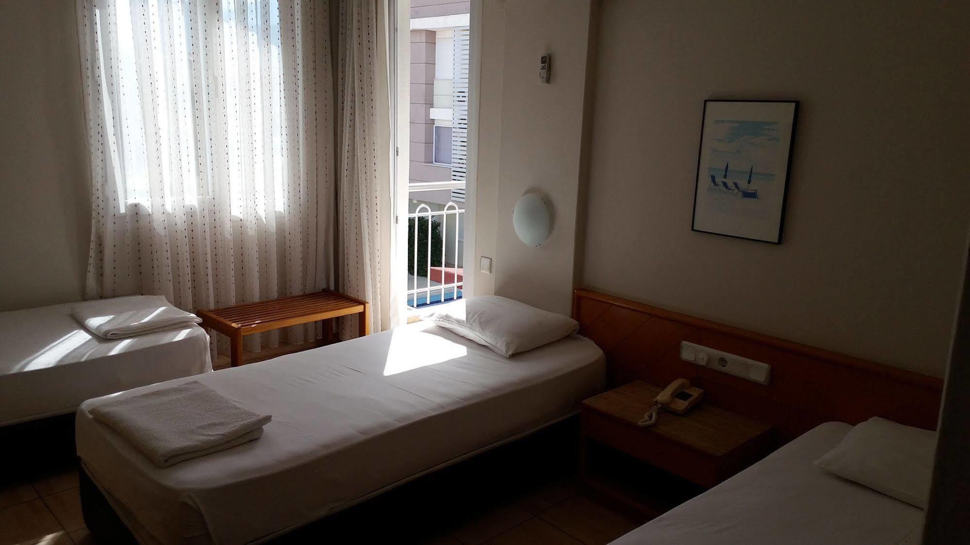 Isinda Hotel Анталия Екстериор снимка