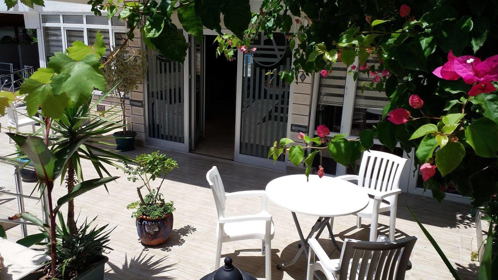 Isinda Hotel Анталия Екстериор снимка