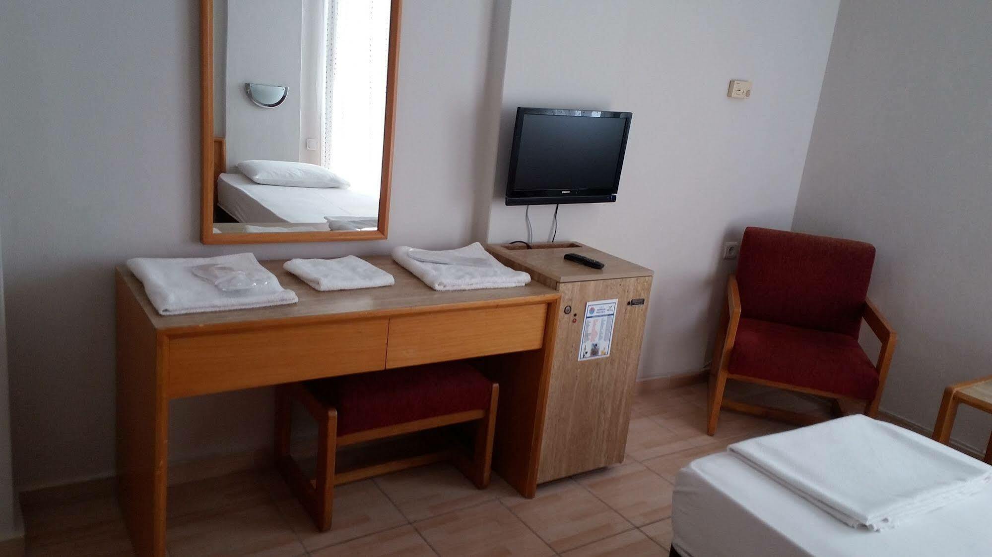 Isinda Hotel Анталия Екстериор снимка