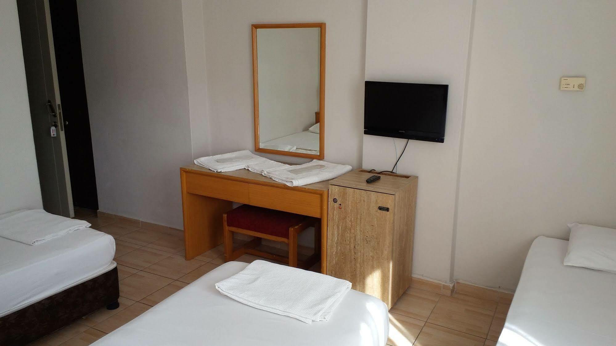 Isinda Hotel Анталия Екстериор снимка